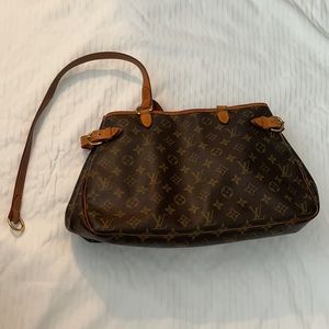 DAMAGED! Louis Vuitton Batignolles Horizontal PLZ READ & carefully check photos!